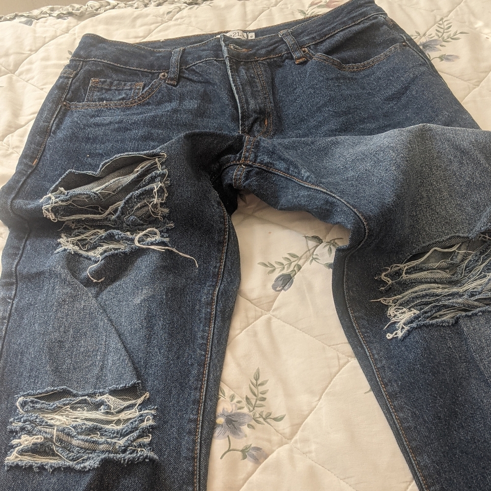 Women's jeans